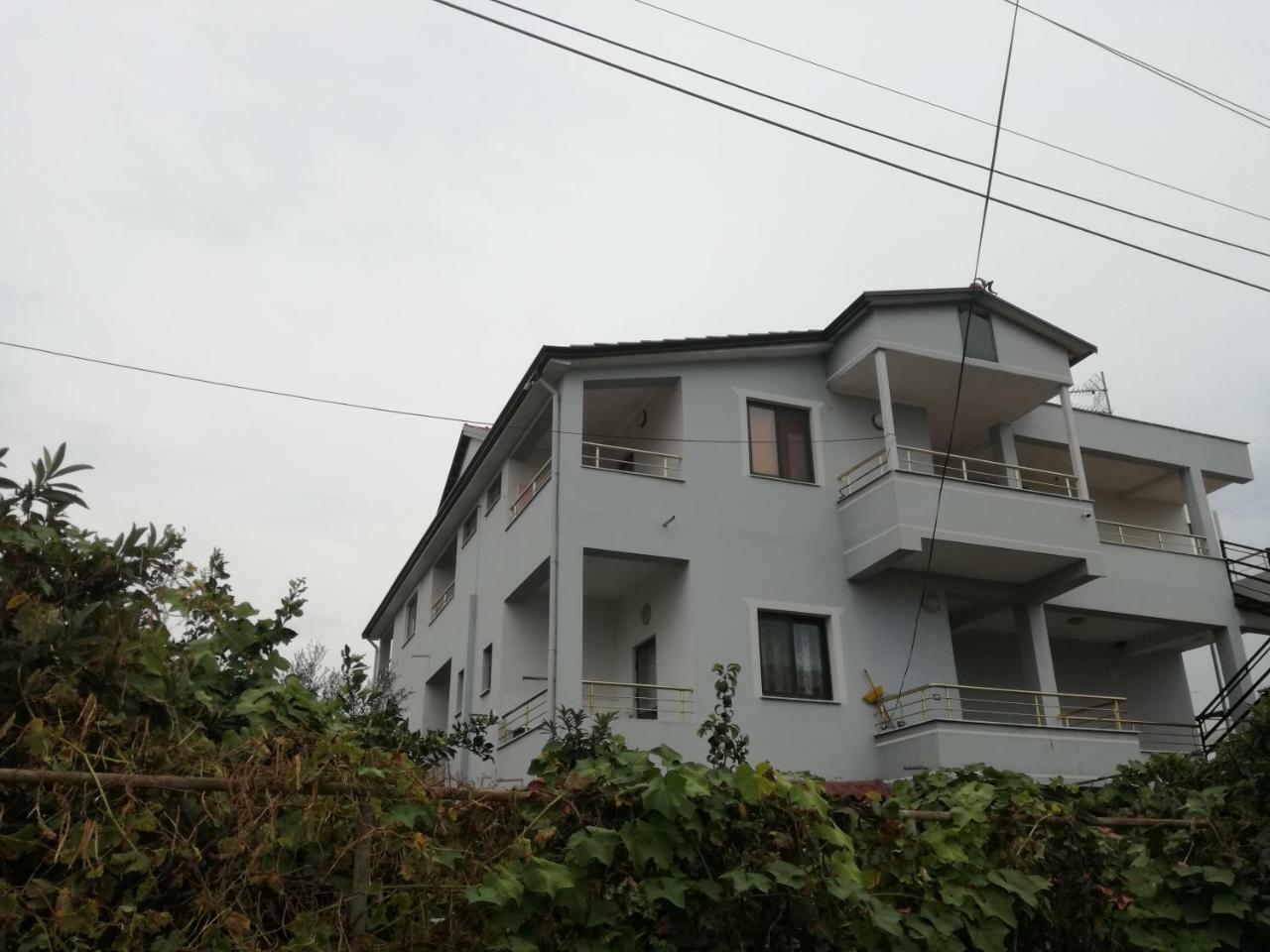 Villa Osmani Дуррес Экстерьер фото